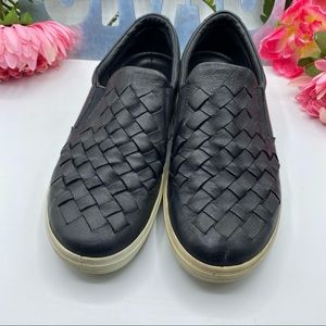 Ecco Sz 6 Soft 7 Black Leather Woven Slip Ons